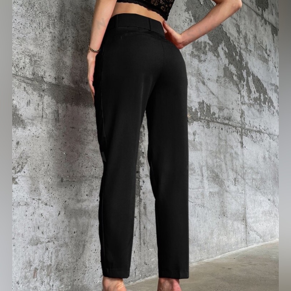 Never worn, SHEIN size large belted black tapered pants. - Picture 2 of 4